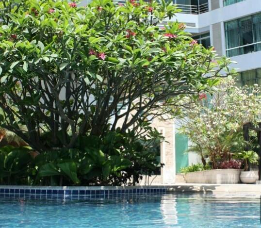 Baan Sathorn Riverfront 방콕 외부 사진