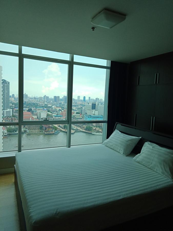 Baan Sathorn Riverfront 방콕 외부 사진