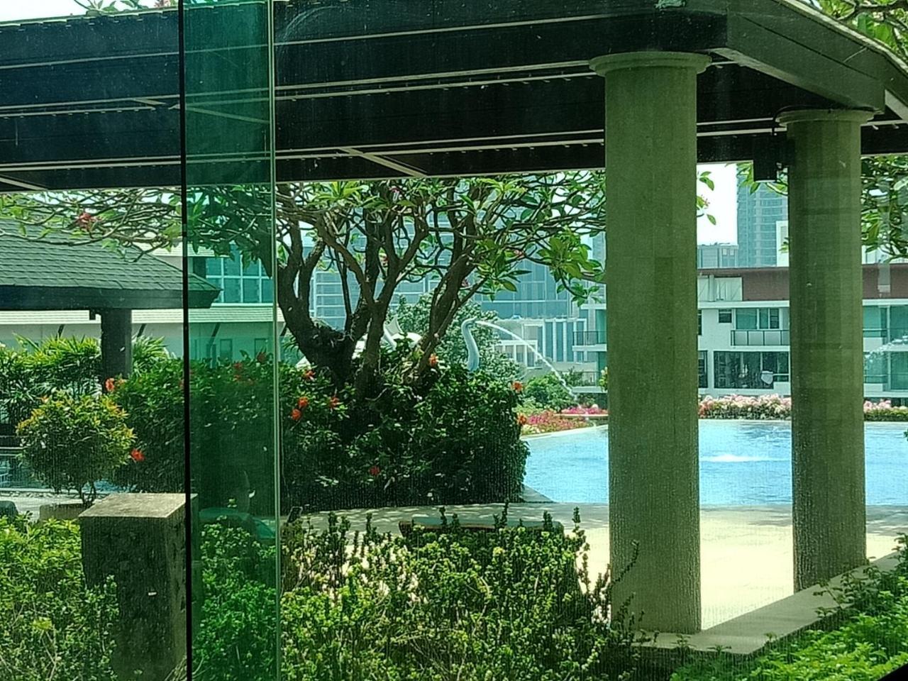 Baan Sathorn Riverfront 방콕 외부 사진